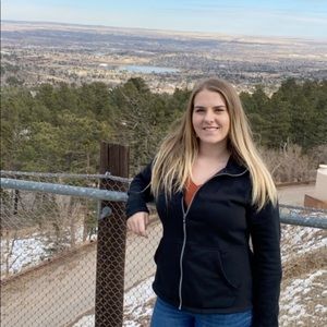 Meet your Posher, Jenna